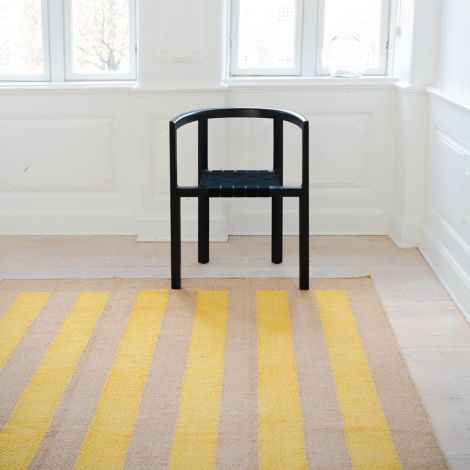 Matias Moellenbach Teppich Jute yellow stribes 