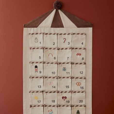 OYOY Adventskalender Circus Beige 